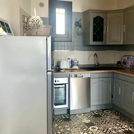 Les Collines Apartment